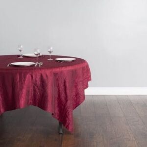Red Dining Table Linens with Elegant Design